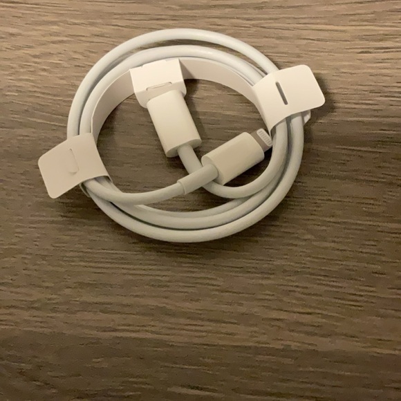 EMPTY Apple iPhone 15 BOX + Charger + Case - Picture 2 of 4